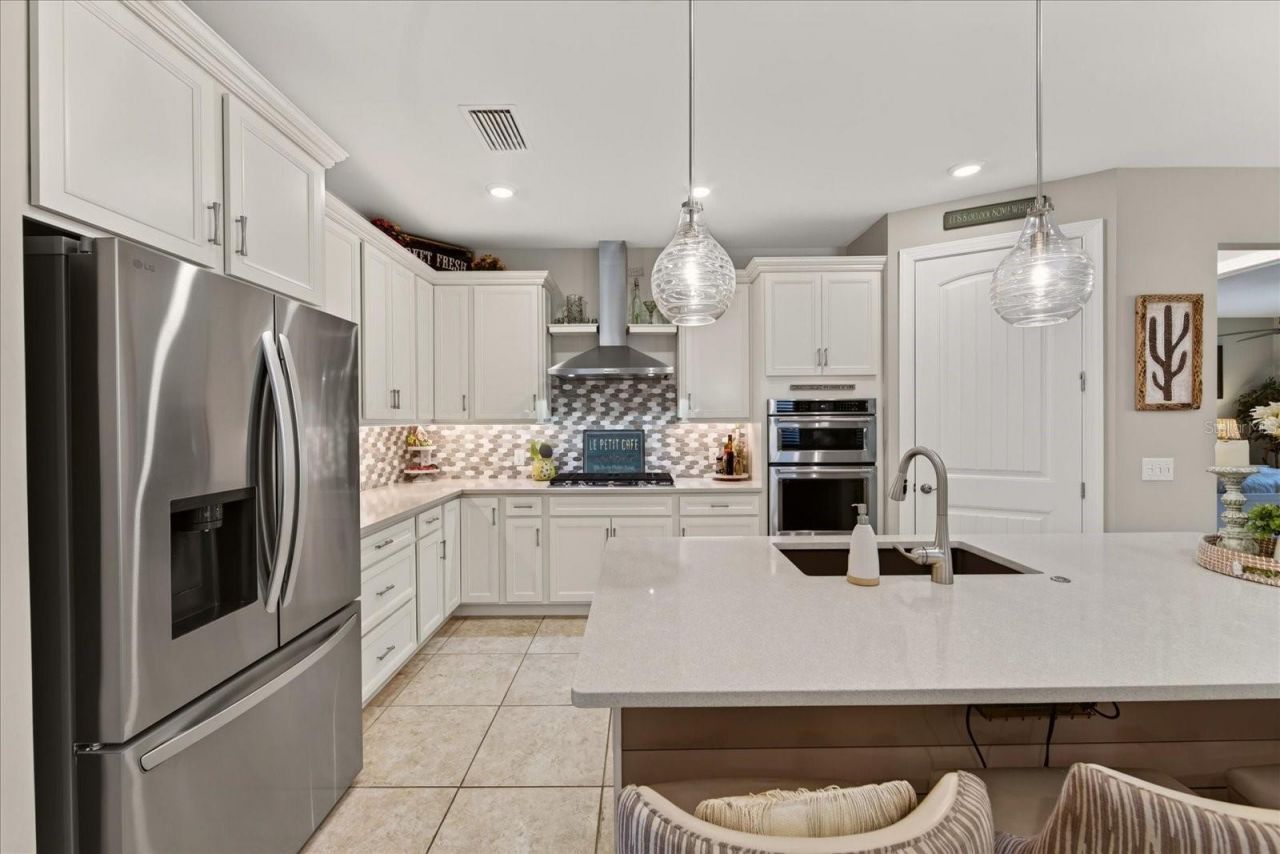 7608 Viola Loop , Bradenton, FL 34202 Photo