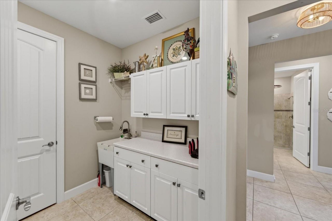 7608 Viola Loop , Bradenton, FL 34202 Photo