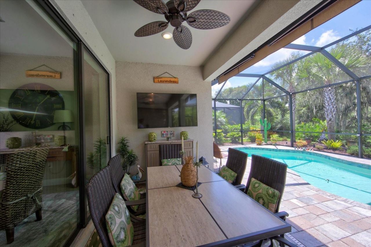 7608 Viola Loop , Bradenton, FL 34202 Photo