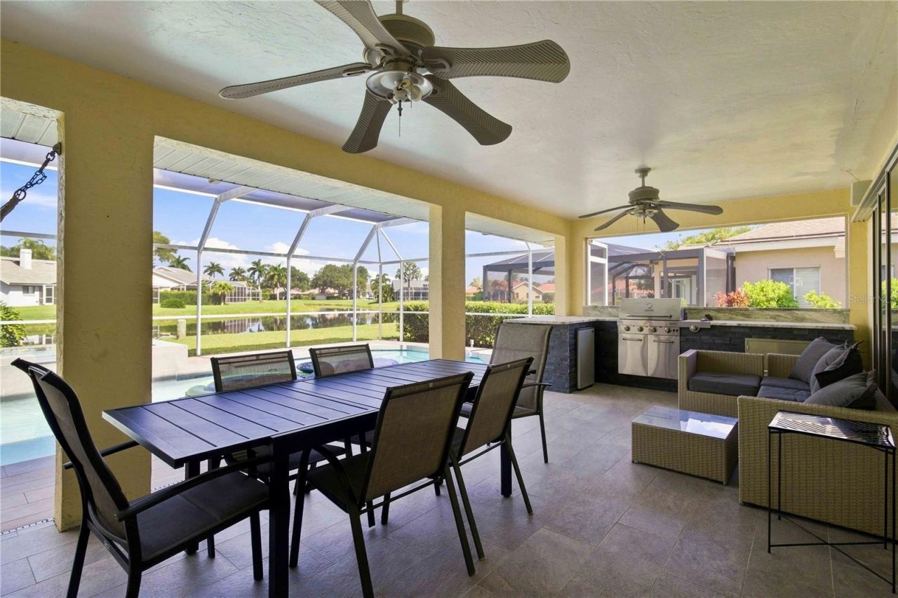 5833 Carriage Drive, Sarasota, FL 34243 Photo