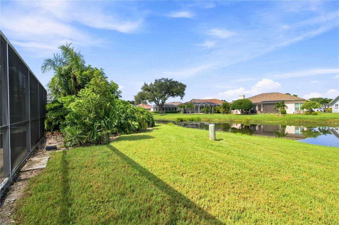 5833 Carriage Drive, Sarasota, FL 34243 Photo