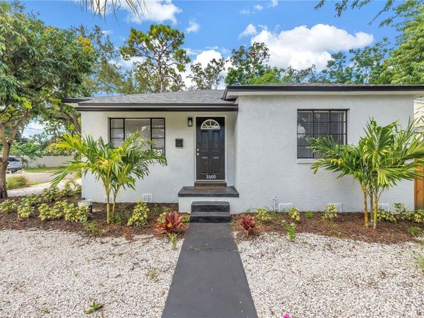 2000 27TH AVENUE N, ST PETERSBURG, FL 33713