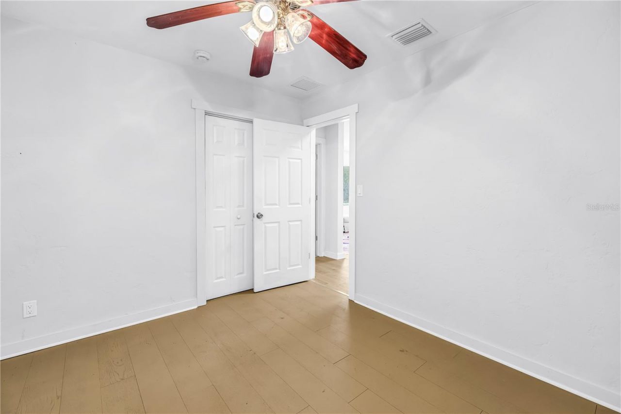 2000 27th Avenue N, Saint Petersburg, FL 33713 Photo