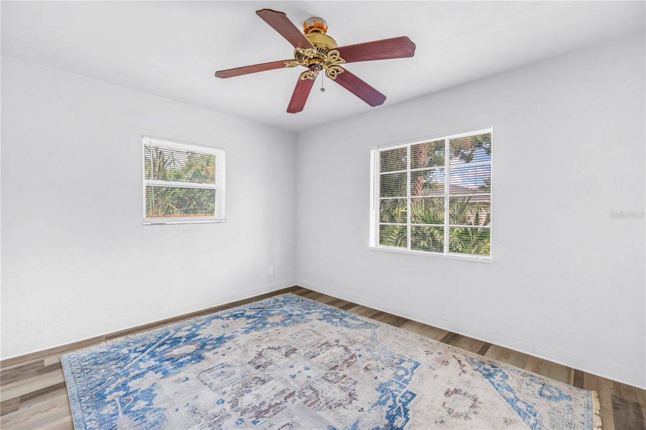 2000 27th Avenue N, Saint Petersburg, FL 33713 Photo