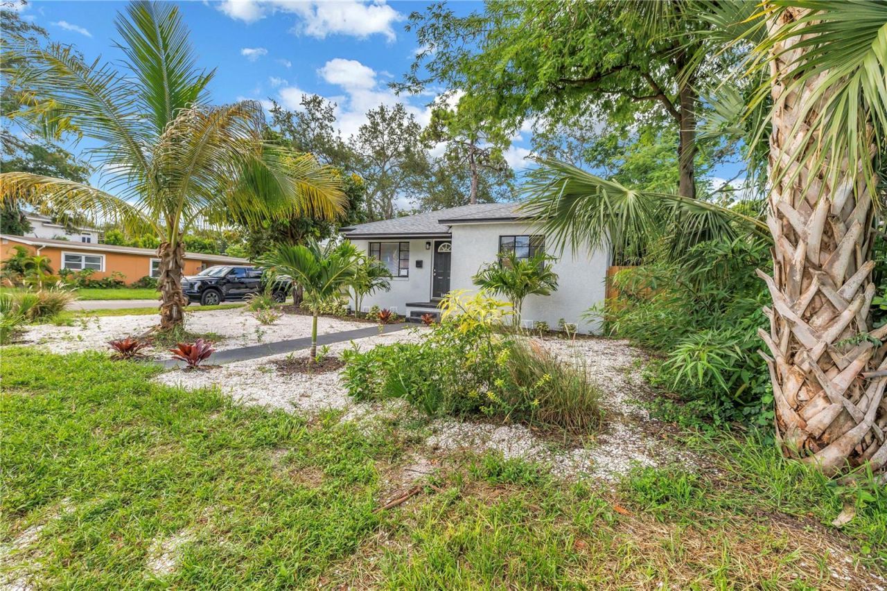 2000 27th Avenue N, Saint Petersburg, FL 33713 Photo