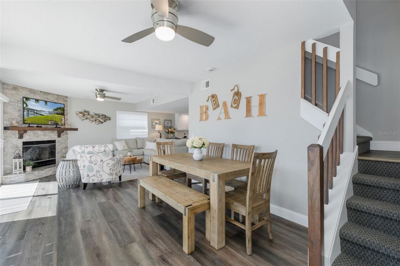 2501 Bay Boulevard, Indian Rocks Beach, FL 33785 Photo