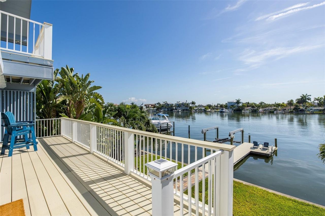 2501 Bay Boulevard, Indian Rocks Beach, FL 33785 Photo