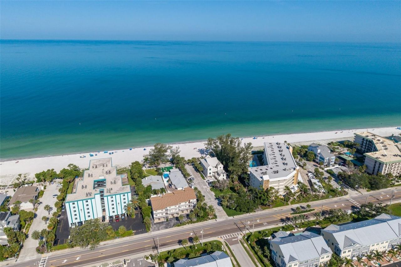 2501 Bay Boulevard, Indian Rocks Beach, FL 33785 Photo
