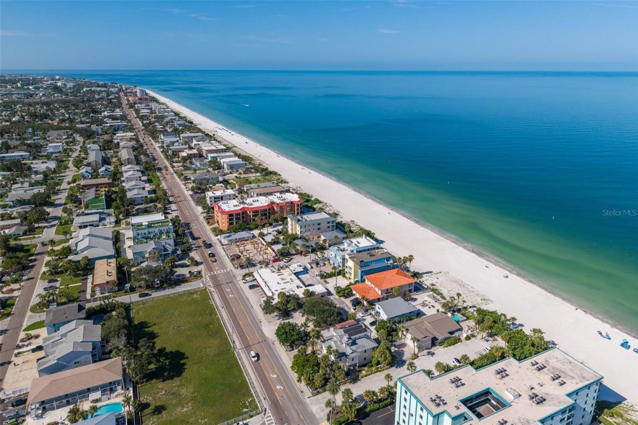 2501 Bay Boulevard, Indian Rocks Beach, FL 33785 Photo