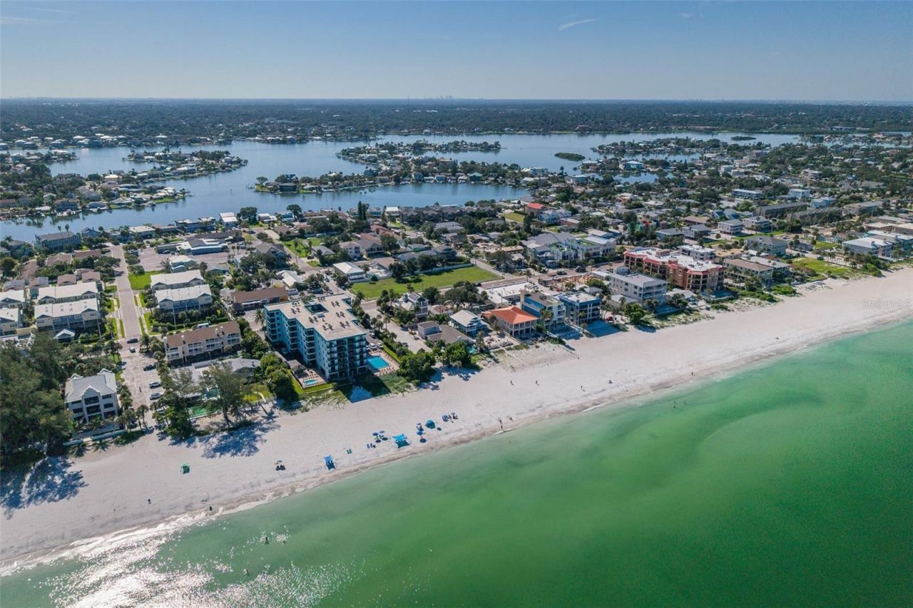 2501 Bay Boulevard, Indian Rocks Beach, FL 33785 Photo
