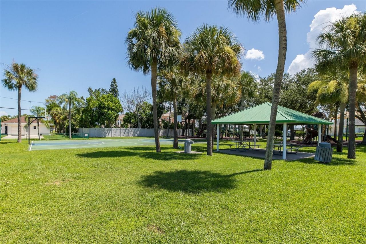 2501 Bay Boulevard, Indian Rocks Beach, FL 33785 Photo