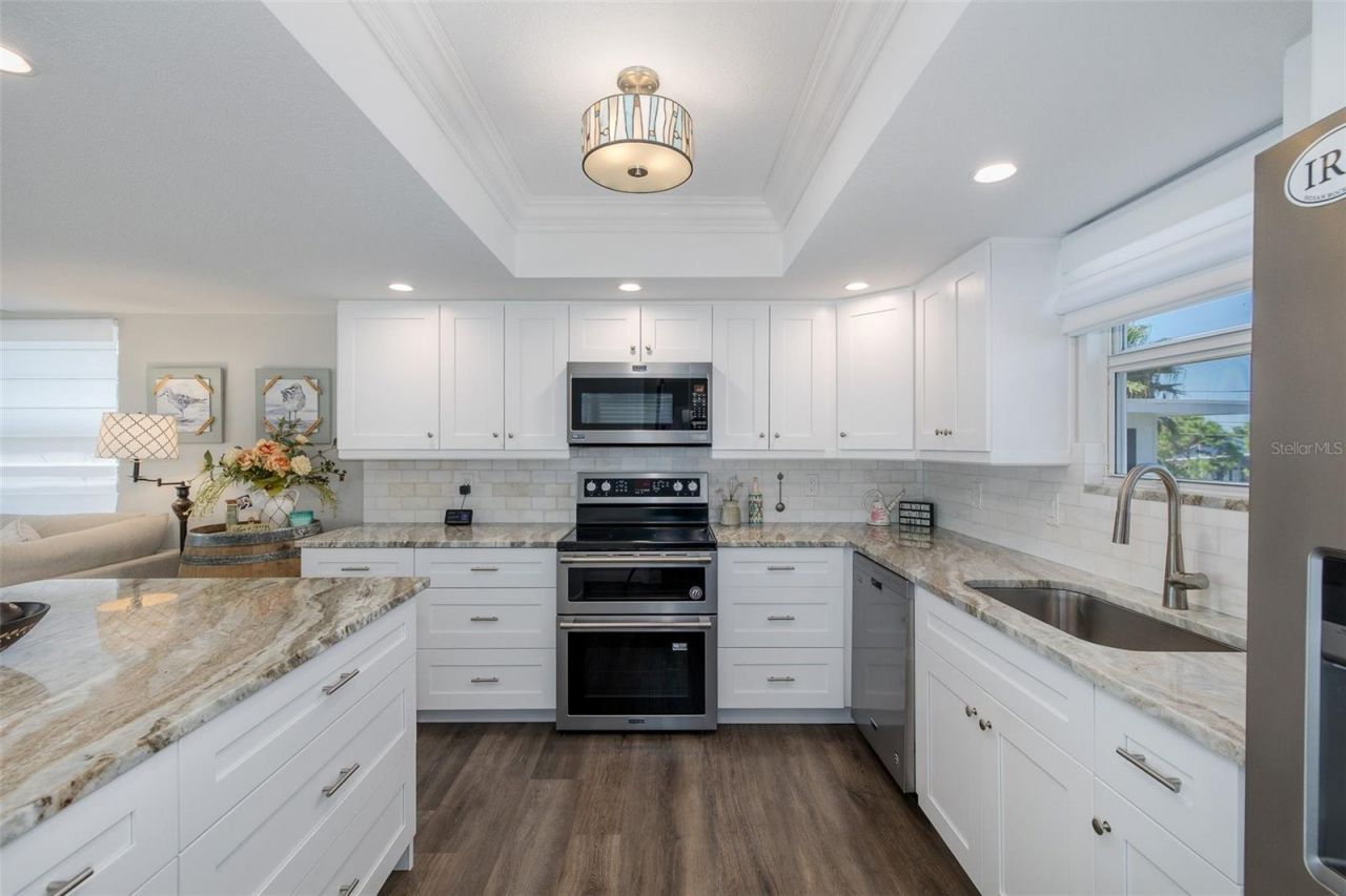 2501 Bay Boulevard, Indian Rocks Beach, FL 33785 Photo