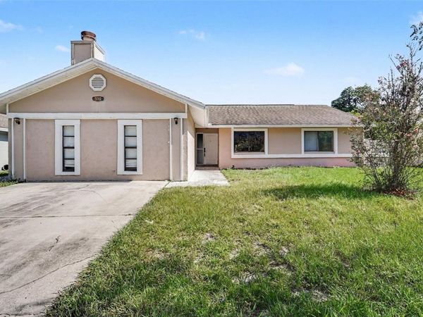 510 WAVECREST DRIVE , ORLANDO, FL 32807