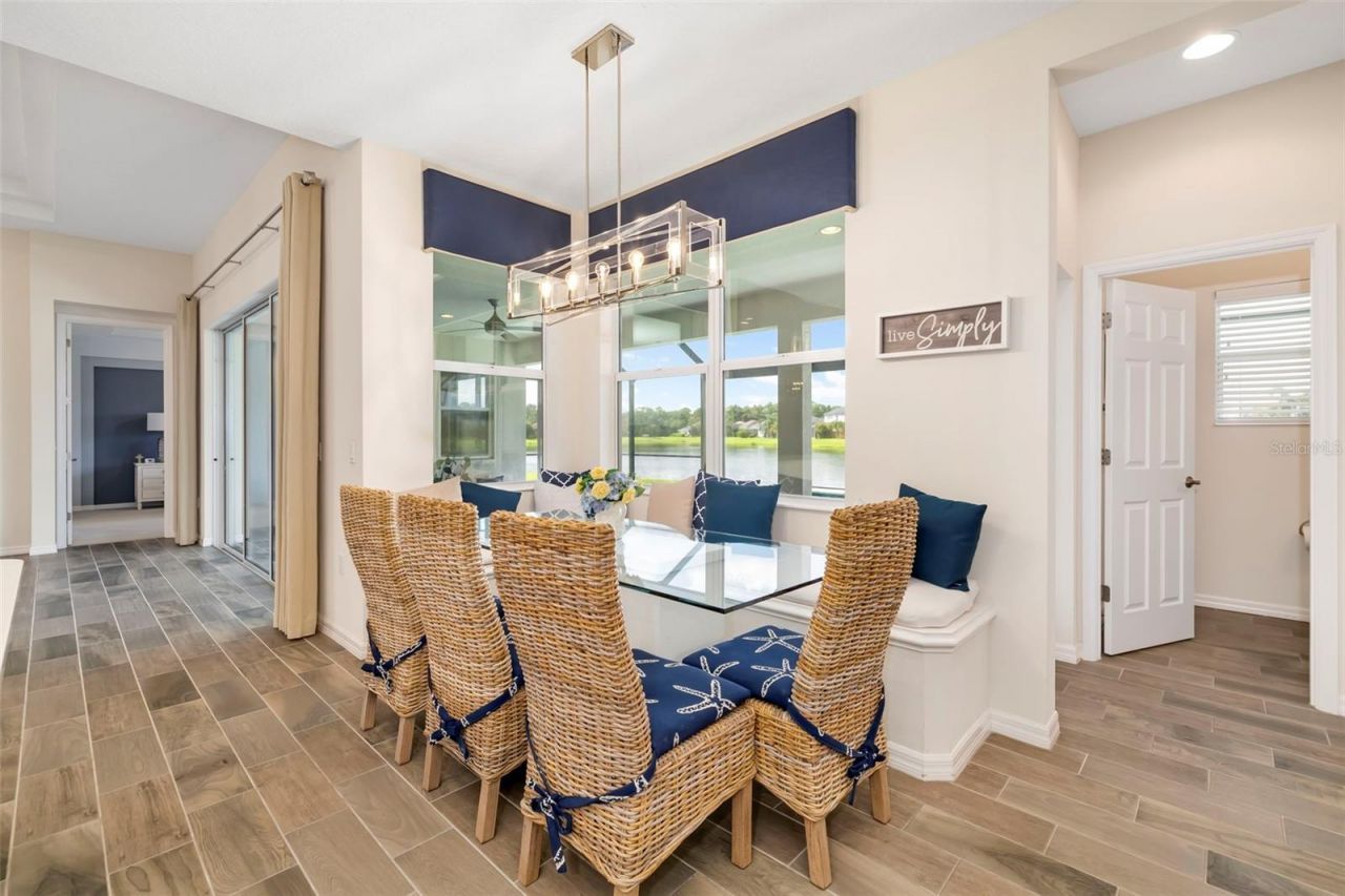 332 Chantilly Trail , Bradenton, FL 34212 Photo