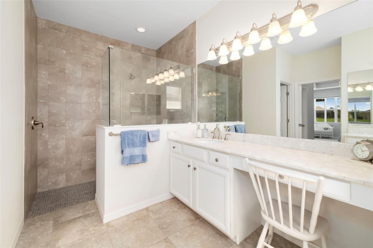 332 Chantilly Trail , Bradenton, FL 34212 Photo