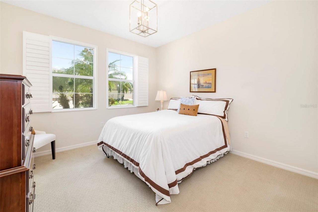 332 Chantilly Trail , Bradenton, FL 34212 Photo