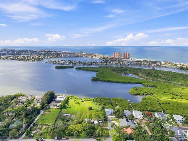 13798 74TH AVENUE , SEMINOLE, FL 33776