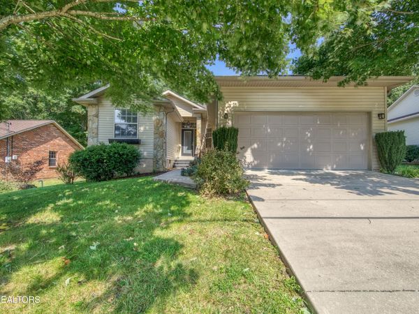 178 Snead Drive, Crossville, TN 38558