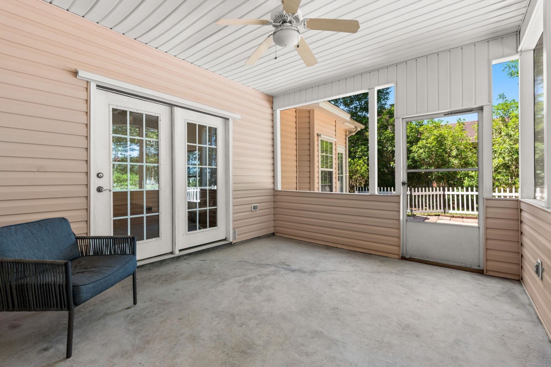 2613 Brick Dr. Photo 21
