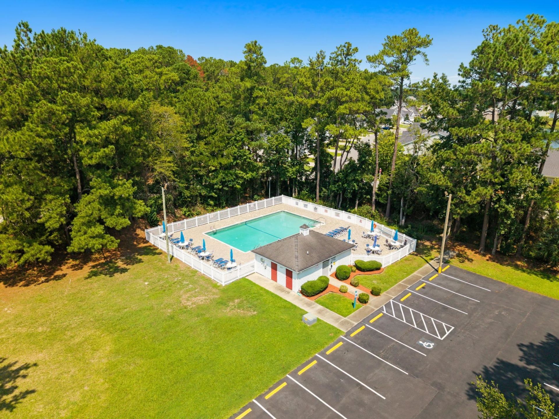 2613 Brick Dr. Photo 27