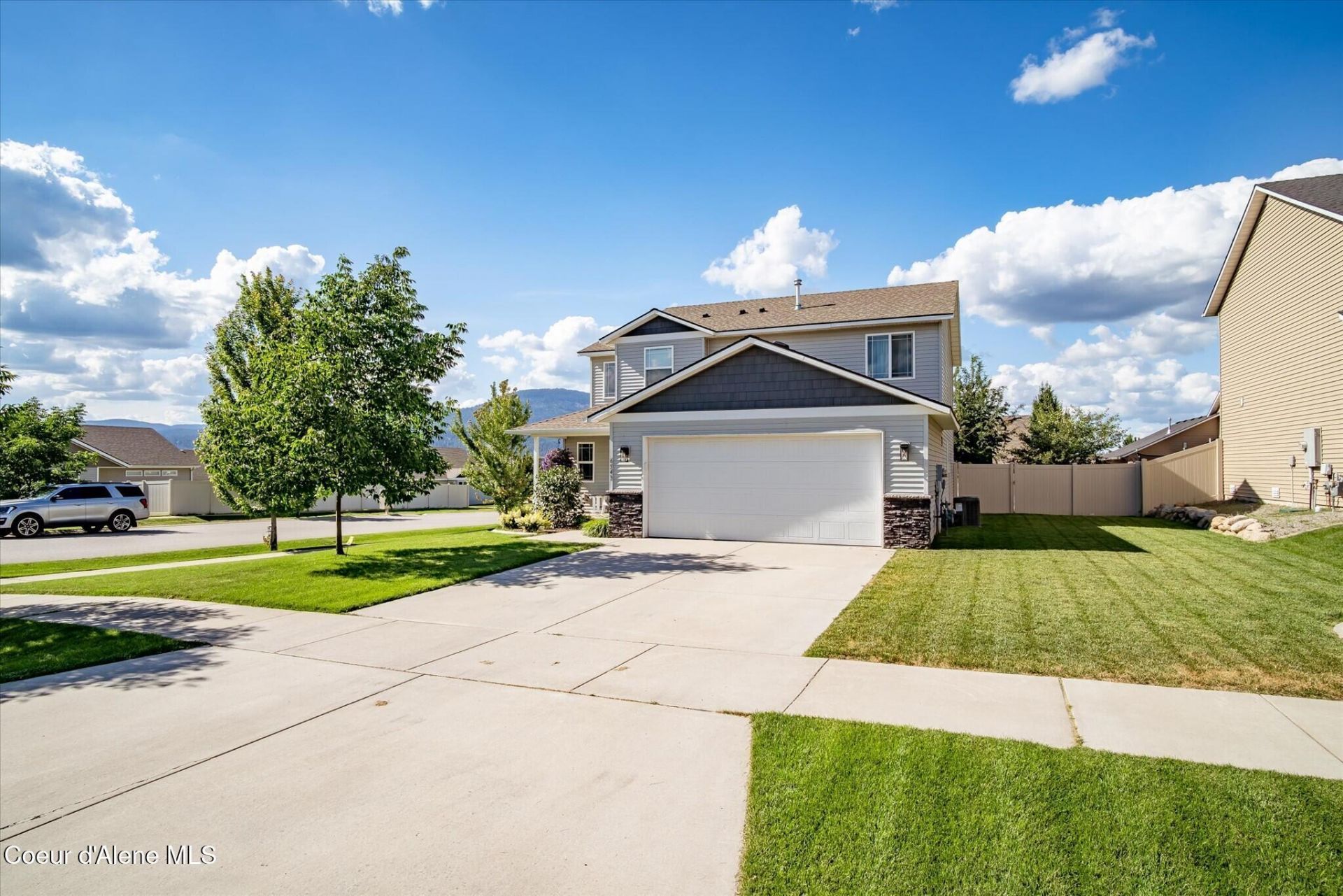 6543 W Rambo St, Rathdrum, ID 83858 Main Photo