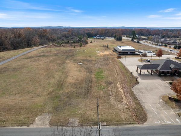 3955 College Avenue , Conway, AR 72034