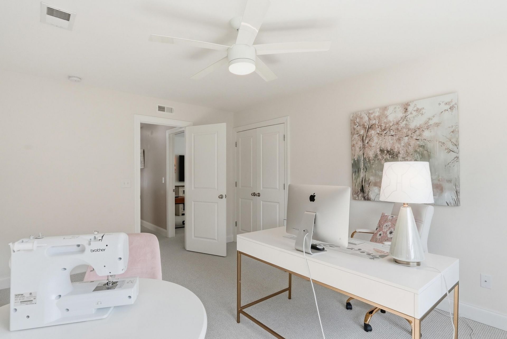 2909 Swamp Sparrow Circle Photo 15