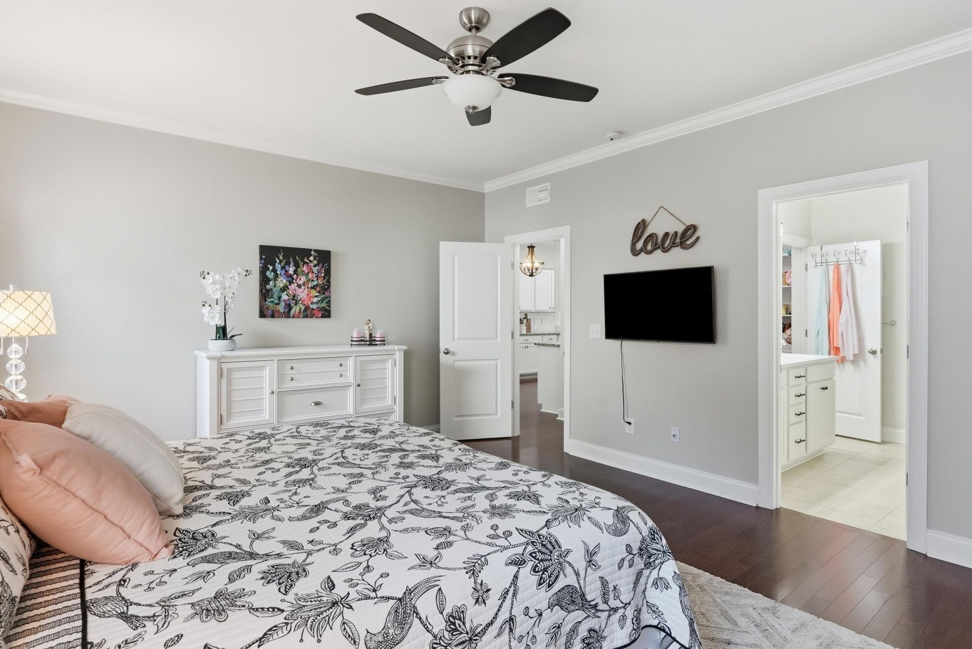 2909 Swamp Sparrow Circle Photo 19
