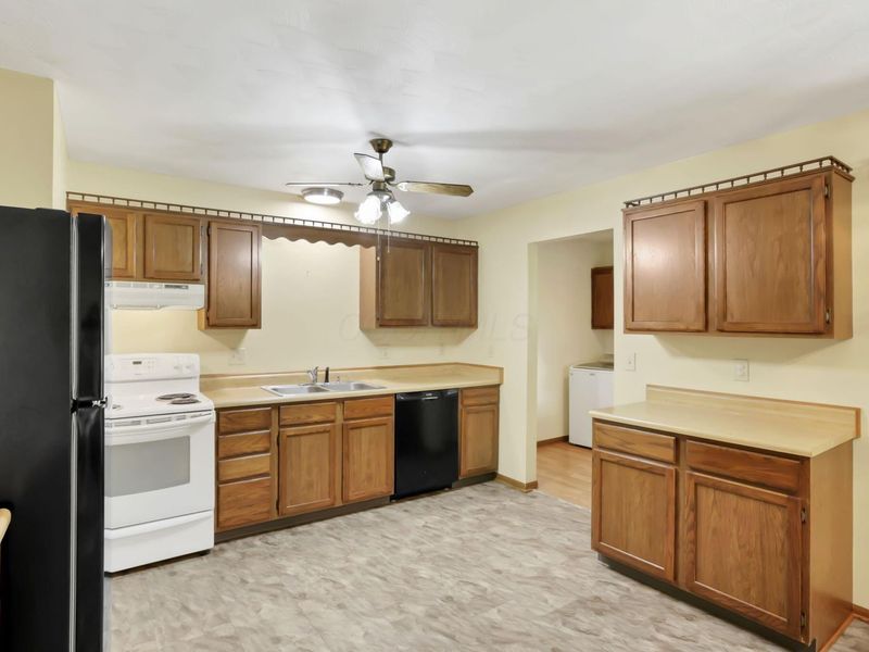 1550 Constitution Drive , Newark, OH 43055 Photo 12