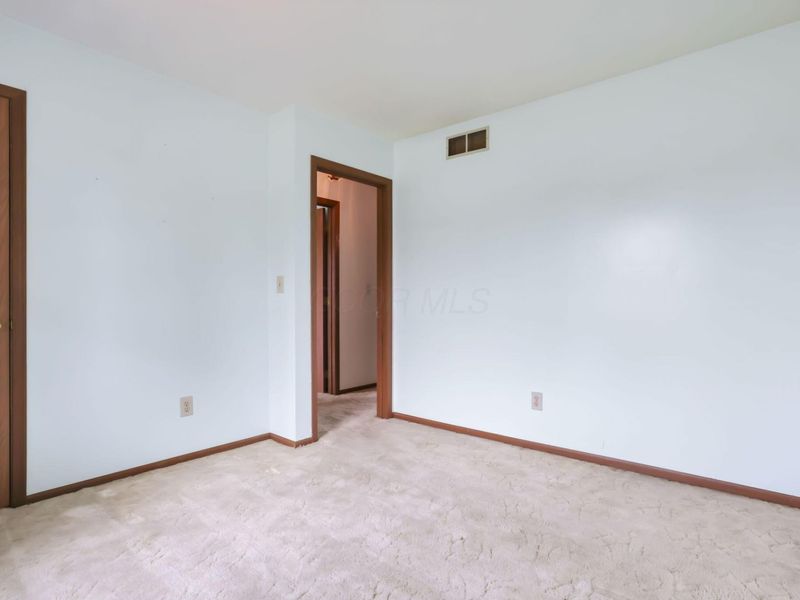 1550 Constitution Drive , Newark, OH 43055 Photo 28