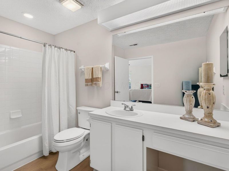 477 Saddlery Drive W, Unit 17, Gahanna, OH 43230 Photo 33