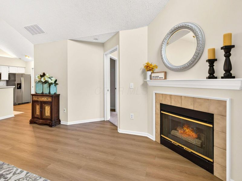 477 Saddlery Drive W, Unit 17, Gahanna, OH 43230 Photo 9