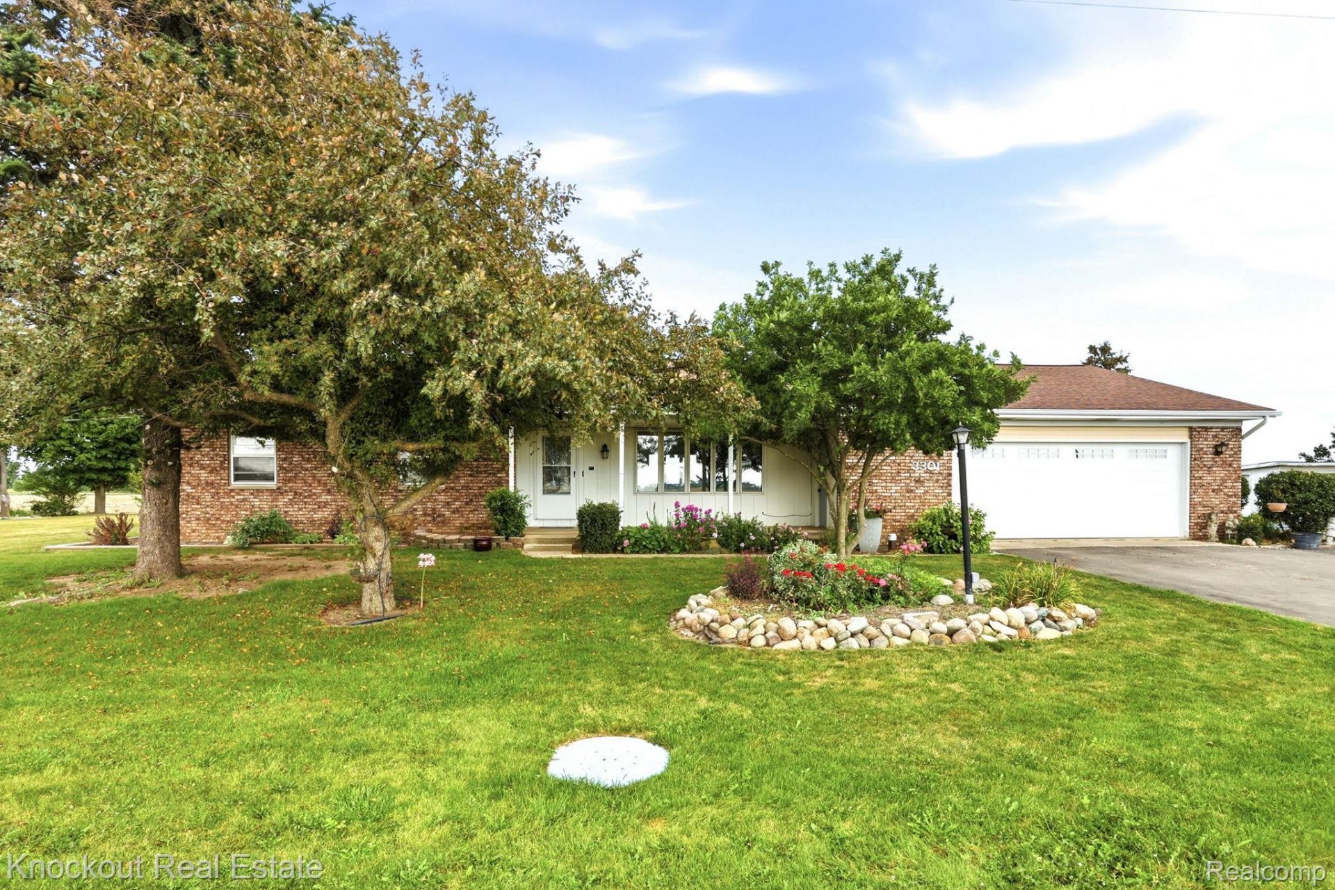 3301 S Quanicassee Road, Denmark Township, Mi 48757 Main Photo