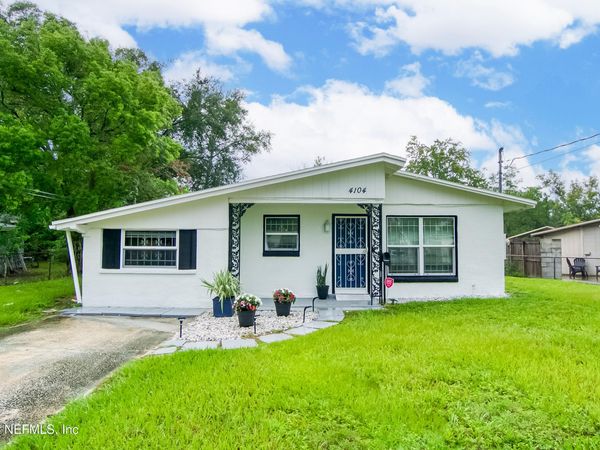 4104 LEONARD Circle E, Jacksonville, FL 32209