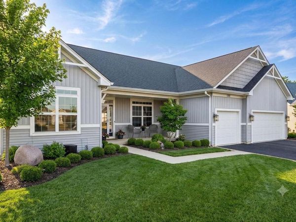1740 Cobblestone COURT, Lake Geneva, WI 53147
