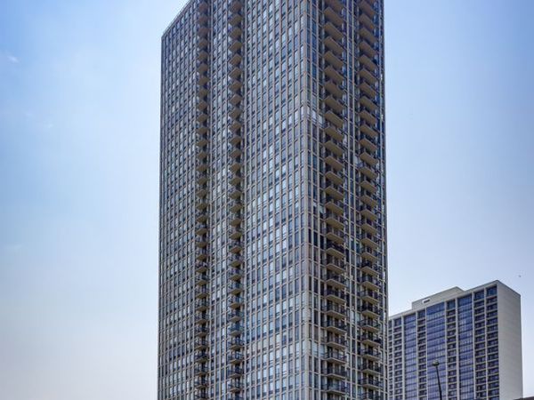 1660 N La Salle Drive , Unit 2306, Chicago, IL 60614