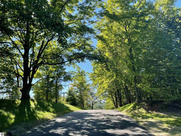 5954 Stagecoach Road, Kingsley, MI 49649