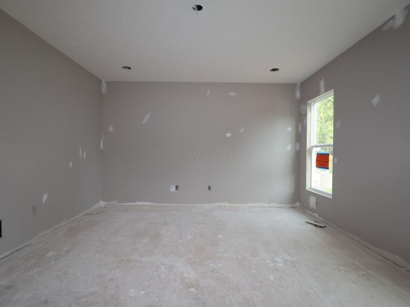 8211 Griffin Drive, Reynoldsburg, OH 43068 Photo 12