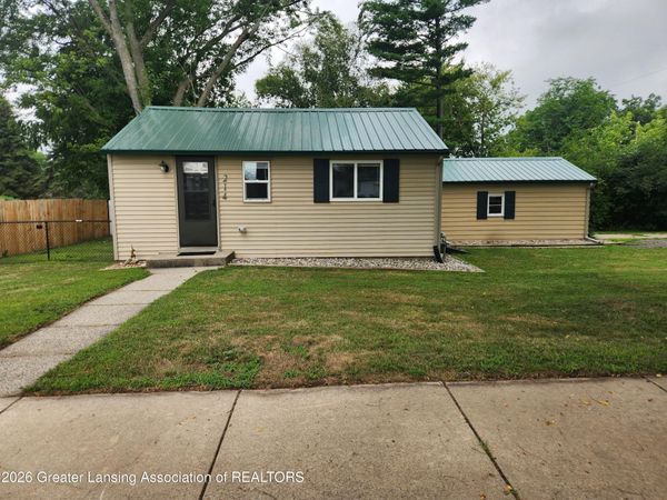 214 S Church Street, Potterville, MI 48876