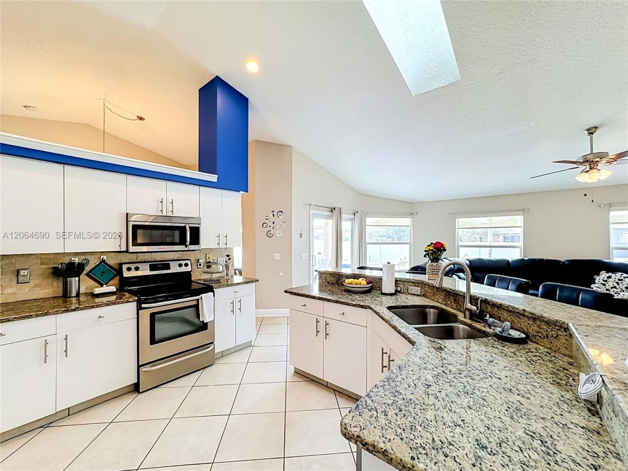 518 SW Lacroix Ave , Port Saint Lucie, FL 34953 Photo