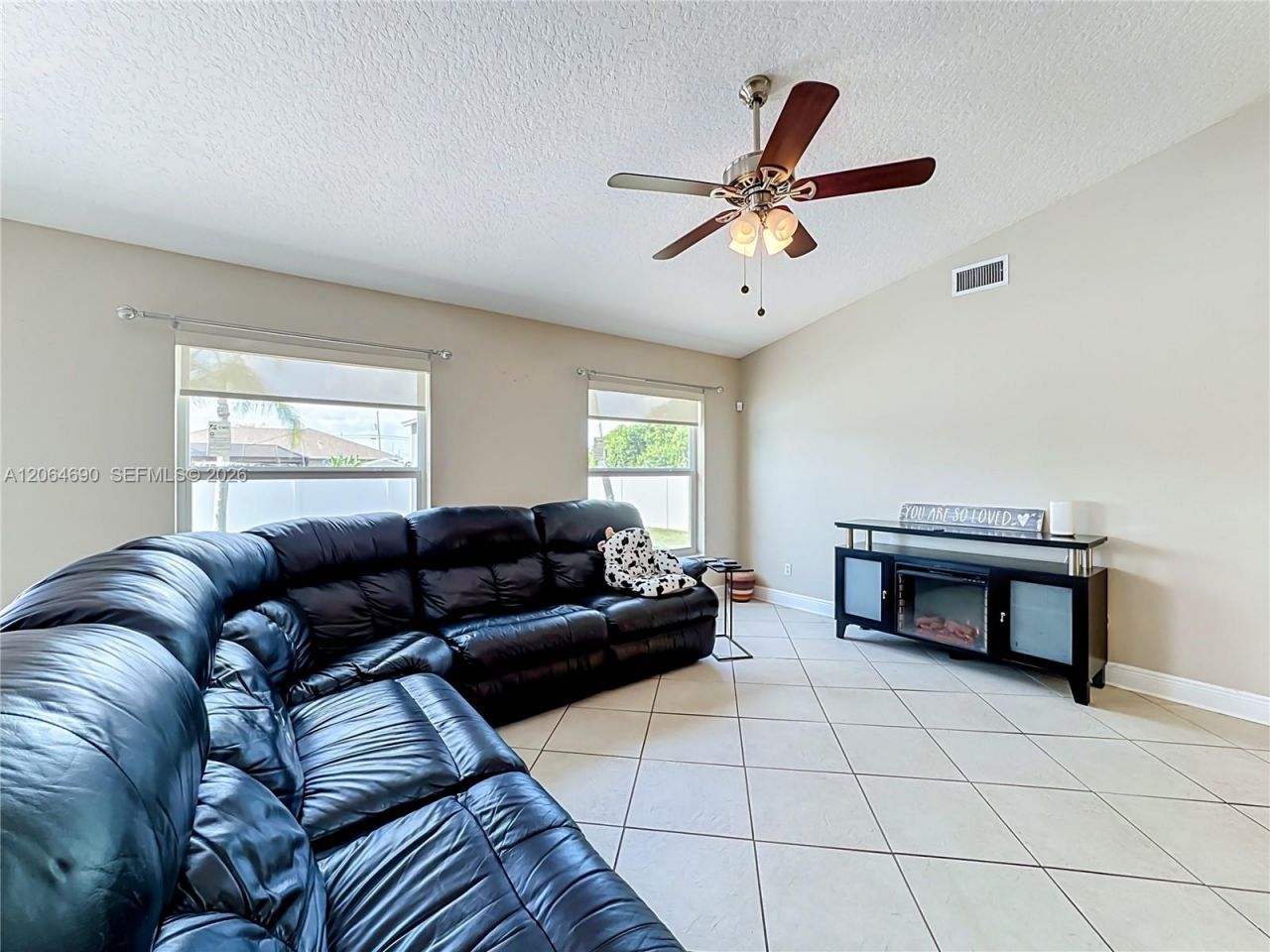 518 SW Lacroix Ave , Port Saint Lucie, FL 34953 Photo