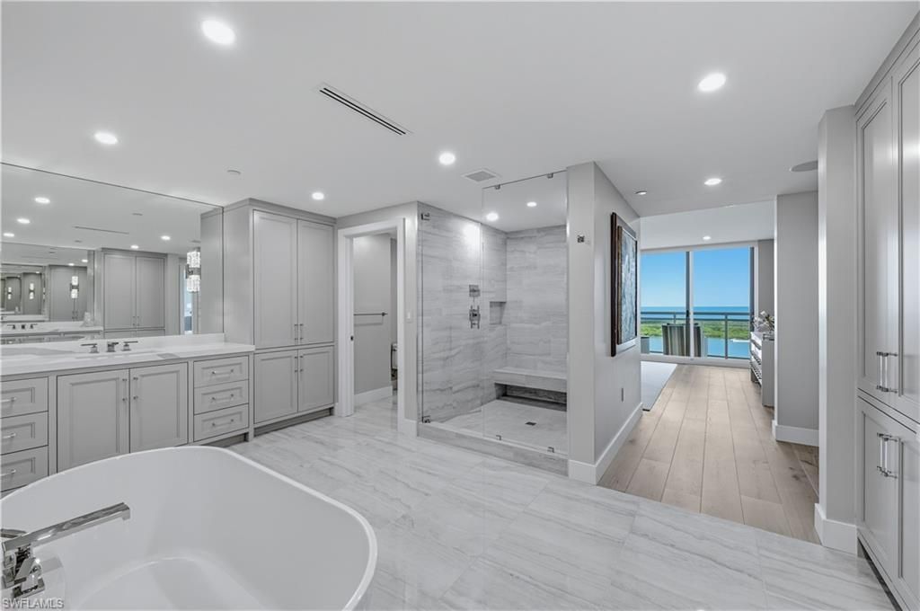 13935 Old Coast Rd , Unit 1604, Naples, FL 34110 Photo