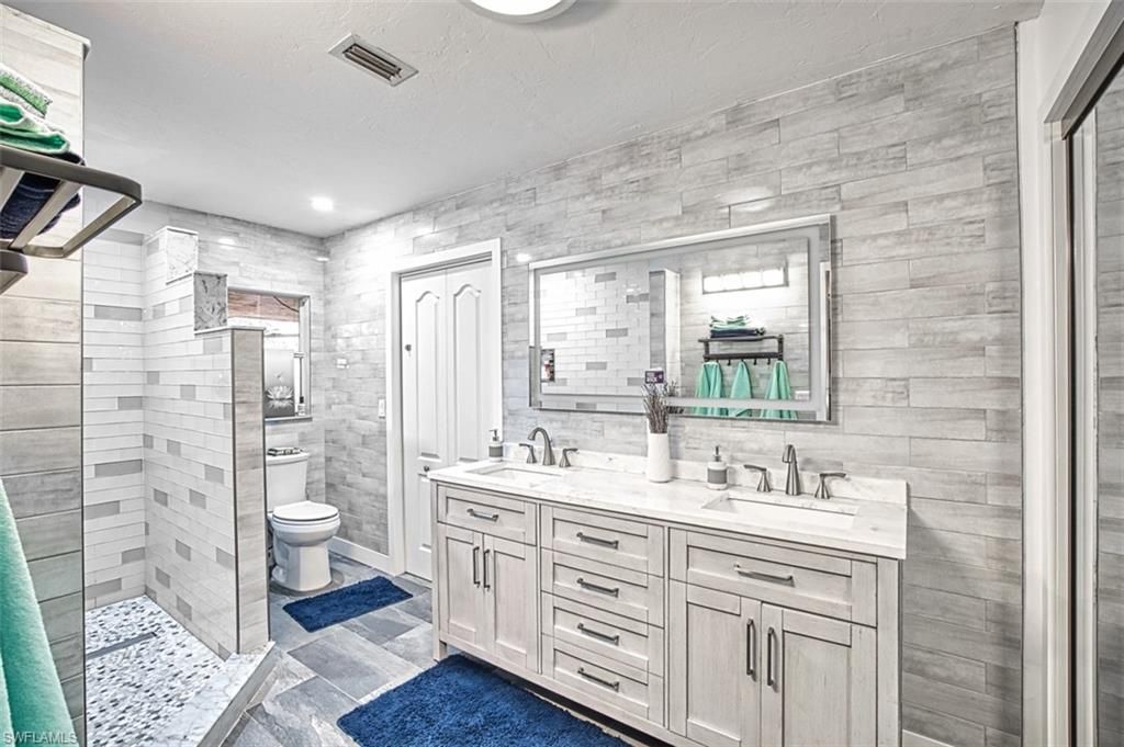 2490 Outrigger Ln, Naples, FL 34104 Photo