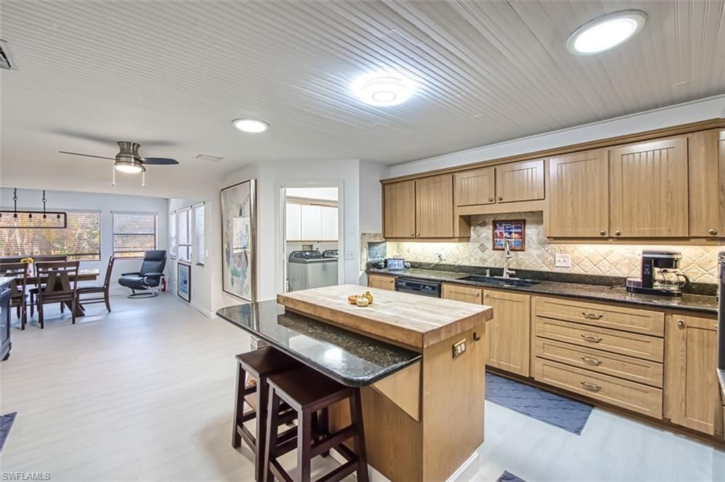2490 Outrigger Ln, Naples, FL 34104 Photo