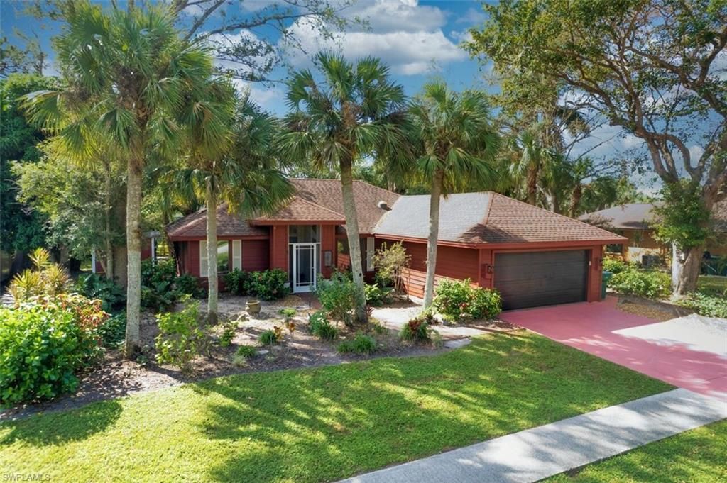 2490 Outrigger Ln, Naples, FL 34104 Photo