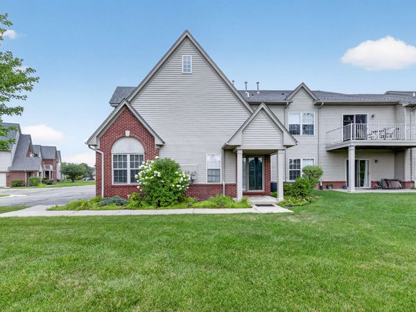 1153 Addington Lane, Ann Arbor, MI 48108