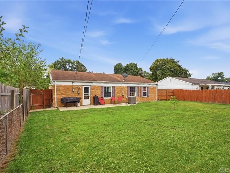 106 Corlington Drive, Springfield, OH 45506 Photo 8