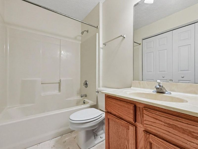 4482 Mayhew Avenue, Unit 5, Delhi Township, OH 45238 Photo 13