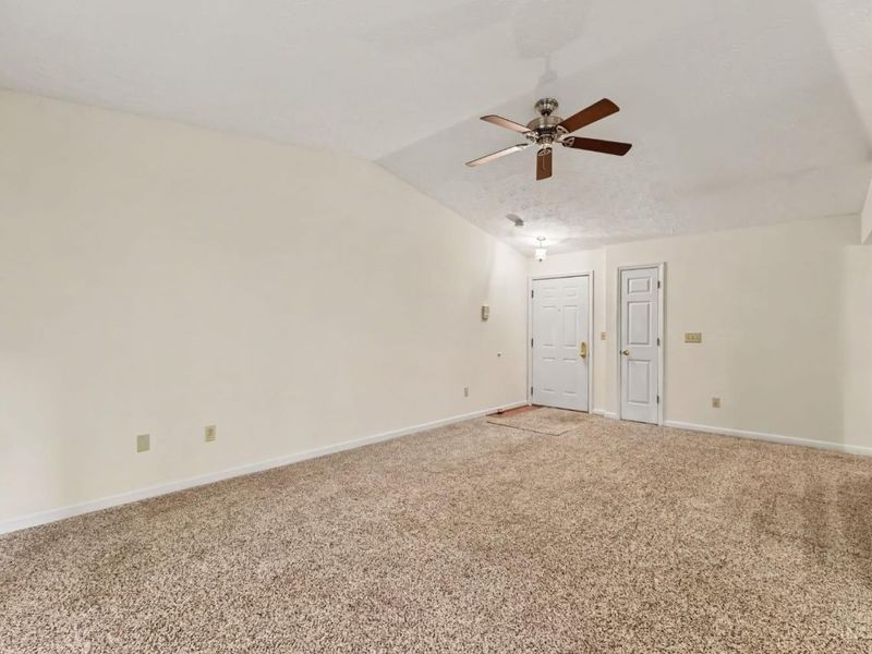 4482 Mayhew Avenue, Unit 5, Delhi Township, OH 45238 Photo 6
