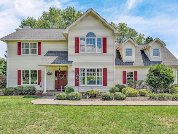 174 Pheasant Run , Cloverdale, VA 24077
